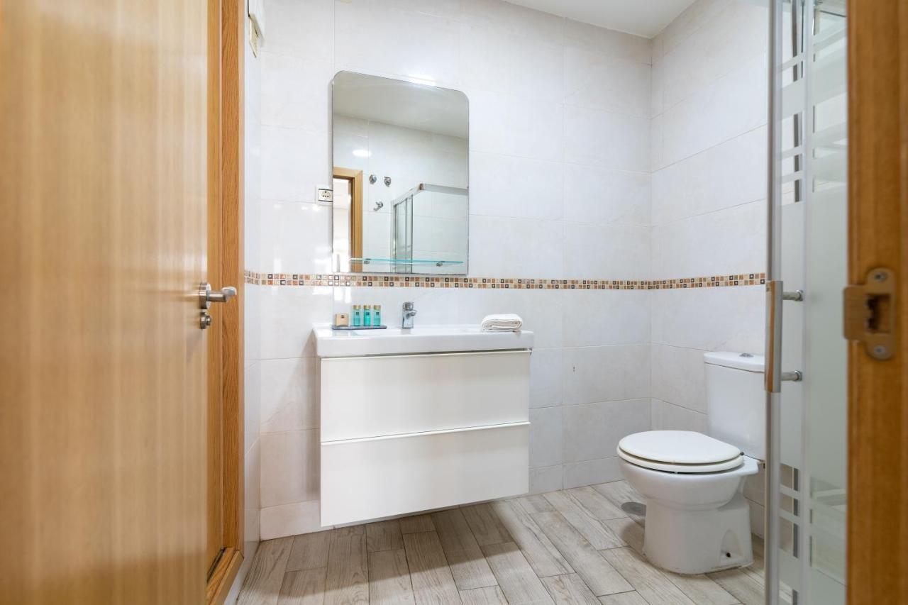 Iloftmalaga Carreteria - Puerta De Antequera Apartment Bagian luar foto